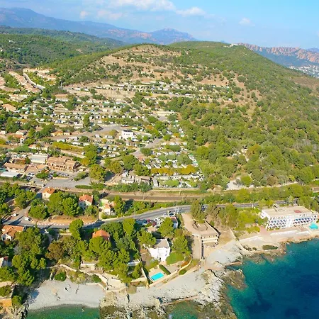 Sweet De L'ile D'or אתר קמפינג Saint-Raphaël
